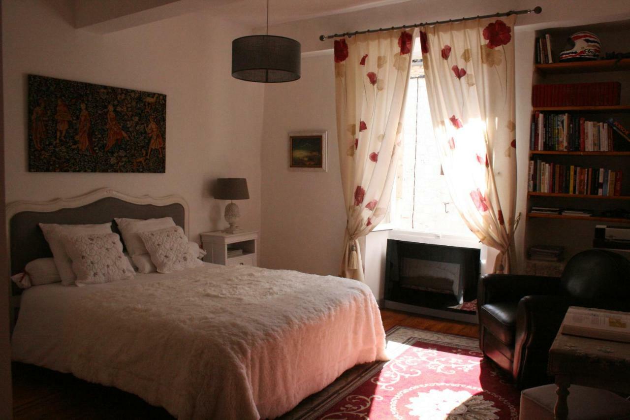 Tournon-dʼAgenais Casa Pertuiz' Bed & Breakfast エクステリア 写真